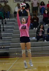 Roundups: Indians sweep EJ, 3-0